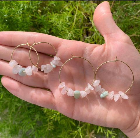 Rose quartz and jade hoops💕💚